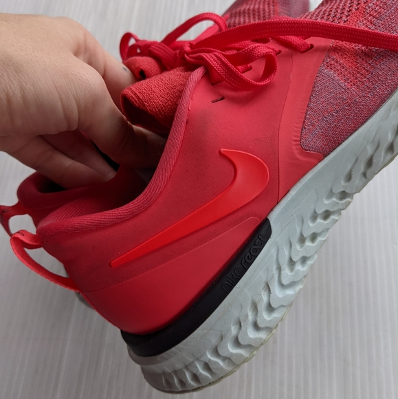 NIKE Odyssey React 2 Flyknit Pink Running Shoes - Picture 7 of 13